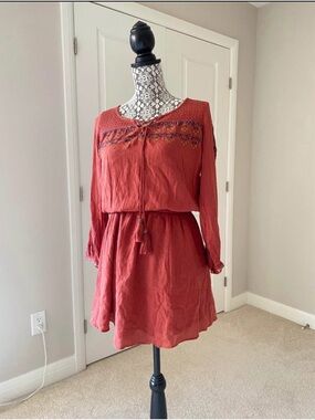 **New** American Eagle Outfitters Boho Embroidered Dress – Rust Red - Size S/P